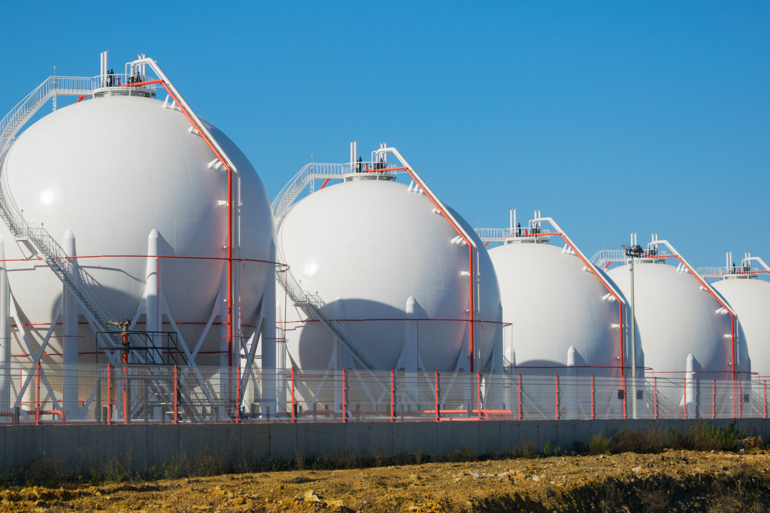 Khí Gas công nghiệp là gì? Vai trò, ứng dụng và những điều doanh nghiệp cần biết